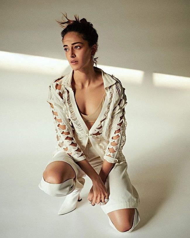 Ananya Pandey Posting Beautiful Pics On Instagram